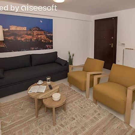 אתונה Modern Apartment In The Heart Of The City מראה חיצוני תמונה